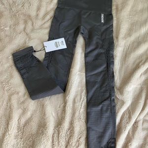 Gymshark energy+ leggings in gray
